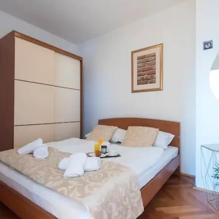 Apartment On-the-bridge Zadar